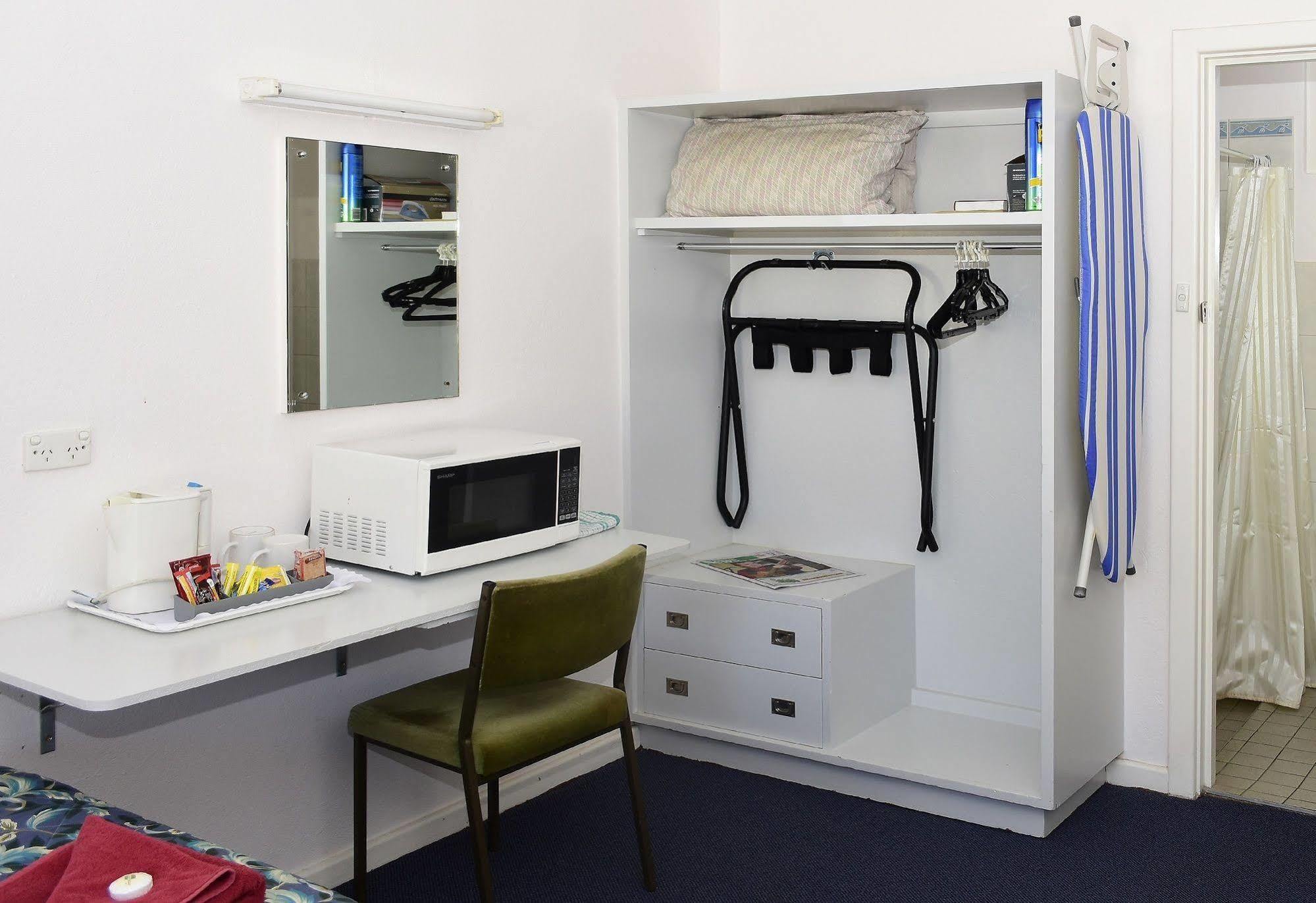 Travelway Motel 포트피리에 외부 사진